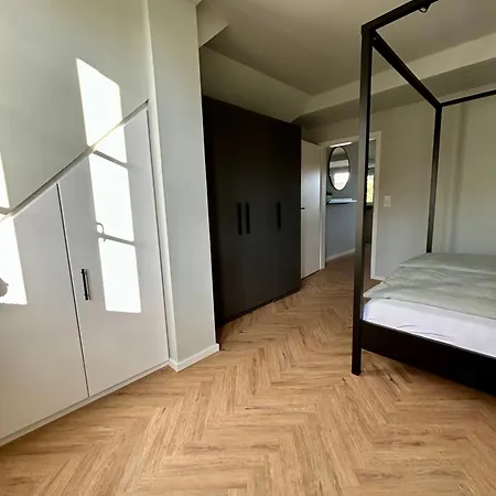 Charming And Cozy Penthouse Apartment *