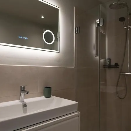 Charming And Cozy Penthouse Apartmán